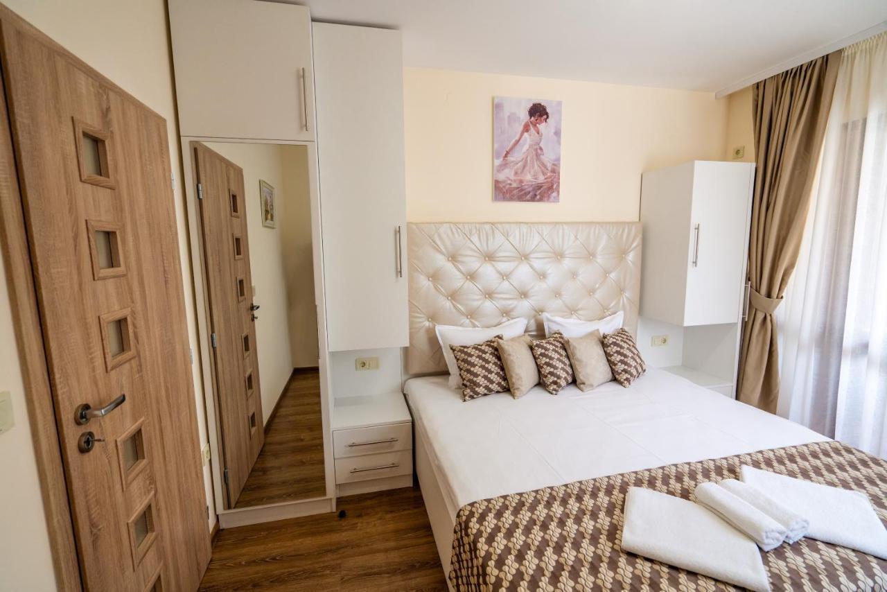Park Apartment Emilin Sandanski Extérieur photo
